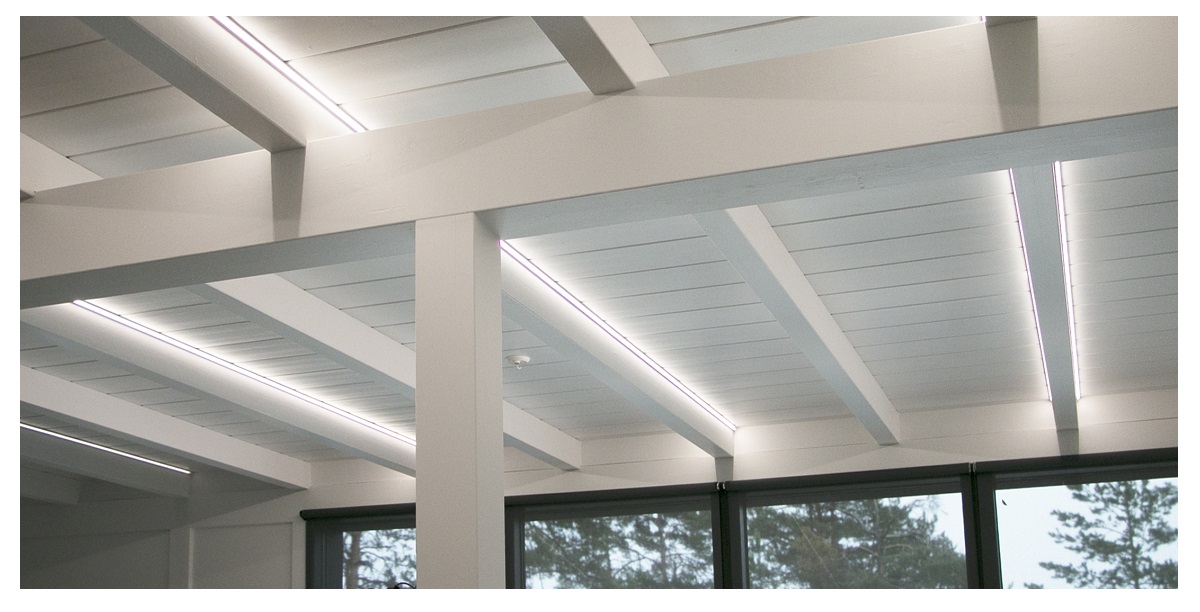 10 vinkkiä olohuoneen valaistukseen Led nauha kattopalkissa vaaka LedStore.fi - LedStore 10 tips för belysning i vardagsrummet Ledlist på takbalken Scale LedStore.fi