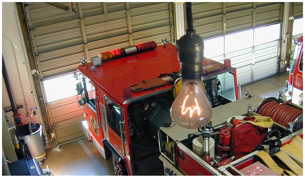 Centennial bulb Wikipedia - LedStore Hundraårsjubileets glödlampa, varför glödlampor inte håller