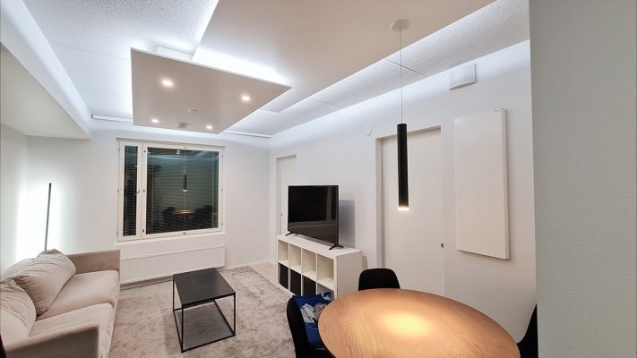 Skapa indirekt ljus i taket, renovering av en duplexvåning Skapa indirekt ljus i taket, renovering av en duplexvåning
