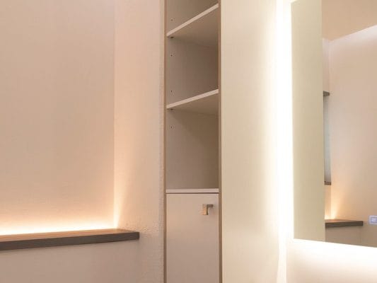CCT med LED-ljus – genomförande och pris för toalettrenovering CCT med LED-ljus – genomförande och pris för toalettrenovering