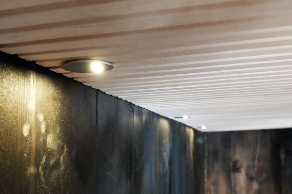 Renovering och belysning av bastu Renovering och belysning av bastu