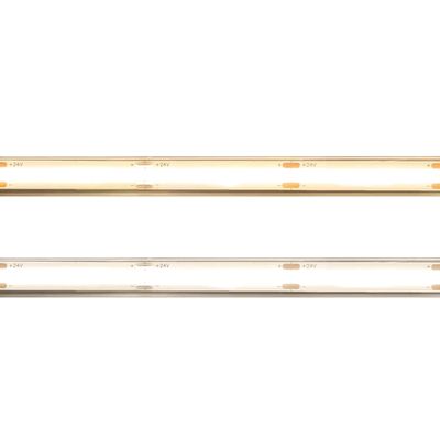 Horisontella LED-remsor: en med varmvitt ljus, en med kallvitt ljus, jämförelse av färgtemperatur på displayen