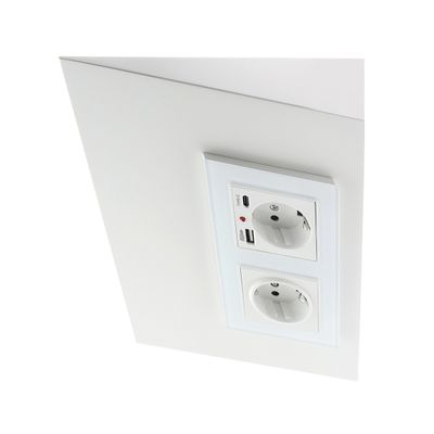 Lågprofilerat hörnuttag för kök, 2 kontakter + USB-A- och USB-C-laddningsportar, vitt
