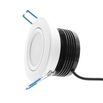 Vit rund LED-downlight med svart kylfläns, blå sidofästen och svart nätsladd; vinklad vy. Idealisk för moderna, energieffektiva belysningslösningar.