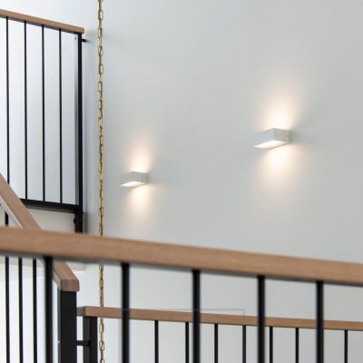 Vinkelformad vägglampa Vinkelformad vägglampa