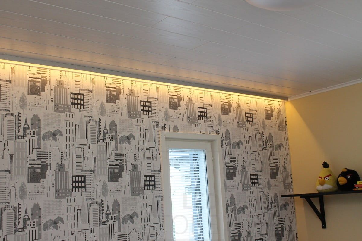 Bostadsmässan 2014: ledband i sovrummet, bakom den vita listen. Ledstore.fi