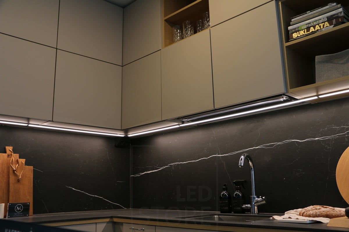 Bostadsmässan 2018: Ledlist L i köket som arbetsbelysning. Ledstore.fi