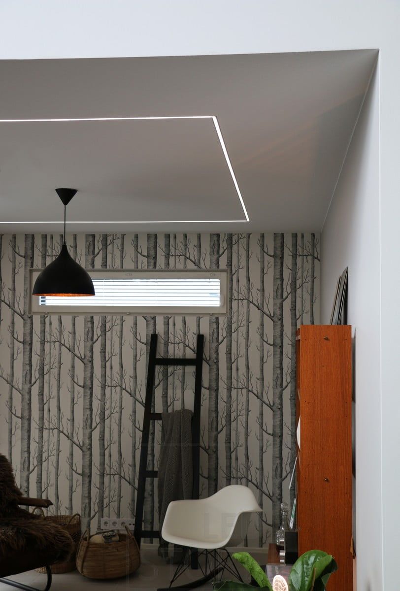 Bostadsmässan 2018: smal led-profil i sovrumstaket som en ram Ledstore.fi