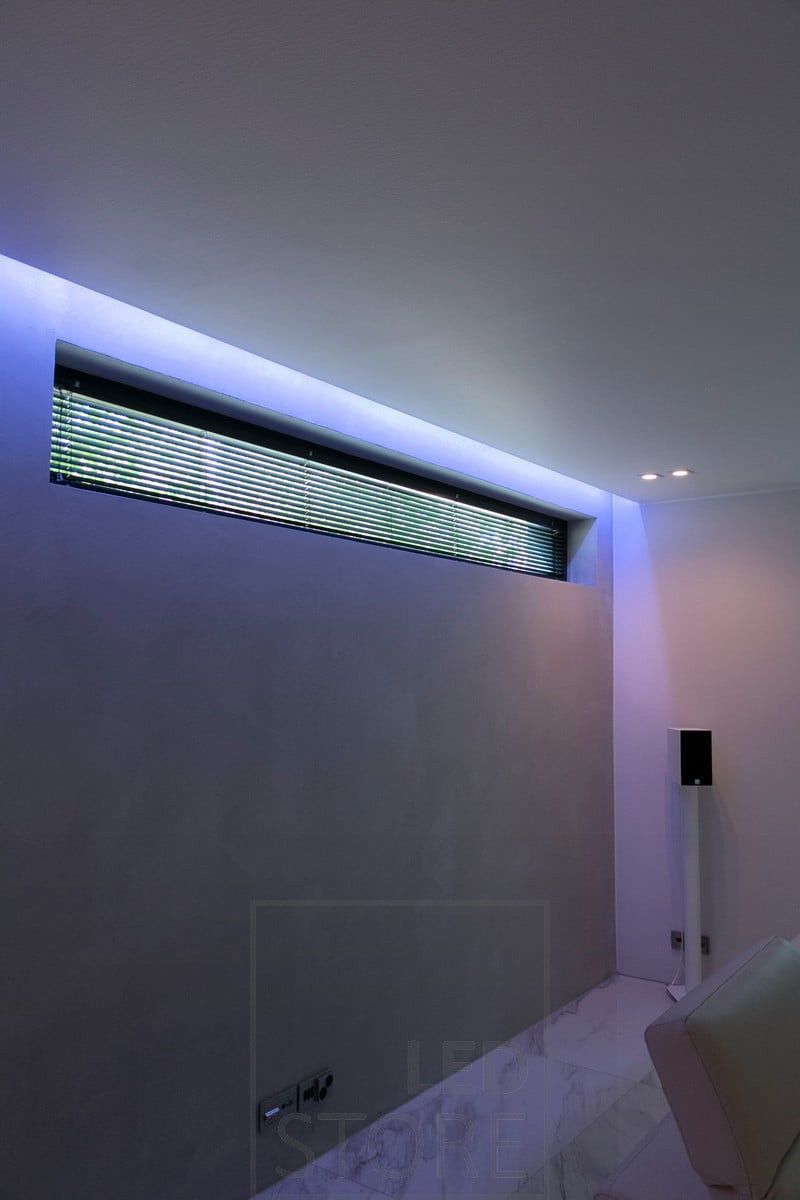 Colour-adjustable-RGB+W-led-ribbon-creating-perfect-emotional-lighting-roof-and-wall-from-a-strong-curve
