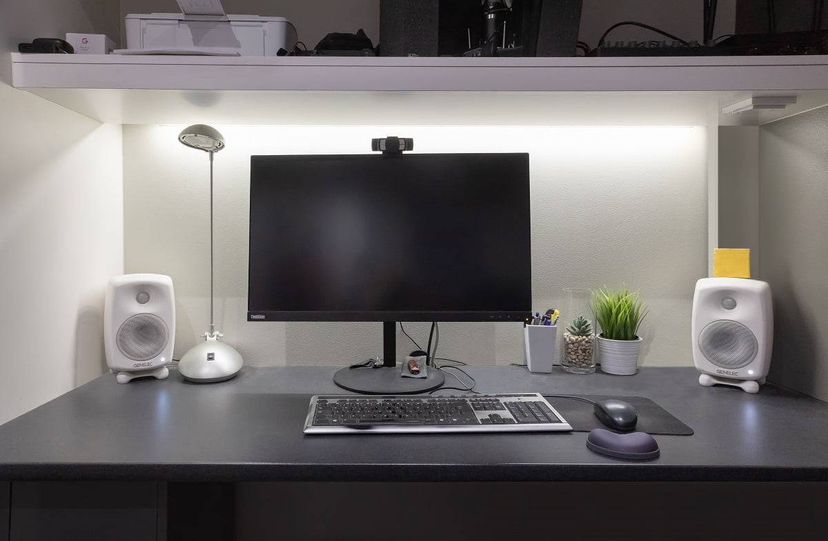 arbetsstation led strip belysning. LedStores referenswebbplats