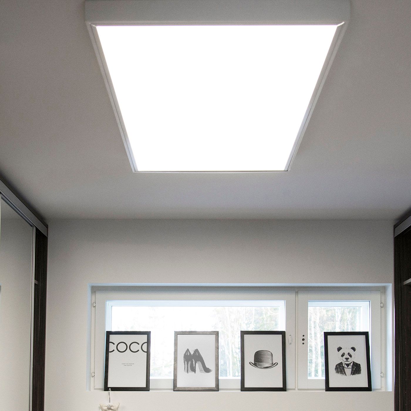 Led Panel 600*1200 i ytmonterad ram.